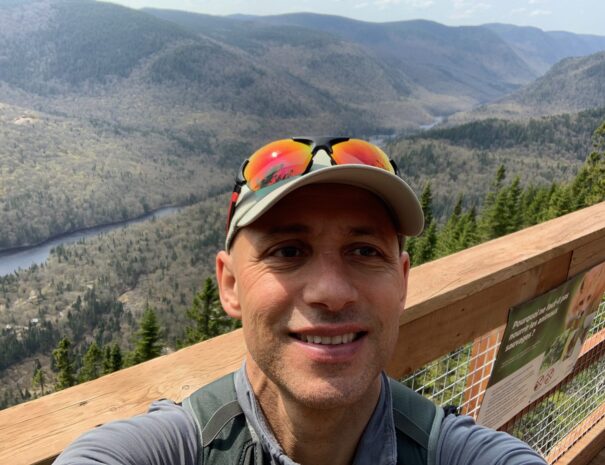 Visit the Jacques-Cartier National Park with Alasi Québec.